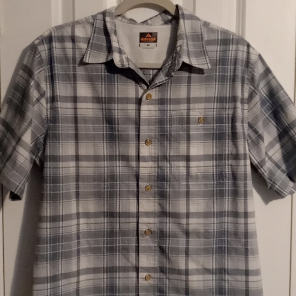 Classic Gray Plaid Button-Down Shirt - Picture 2 of 6